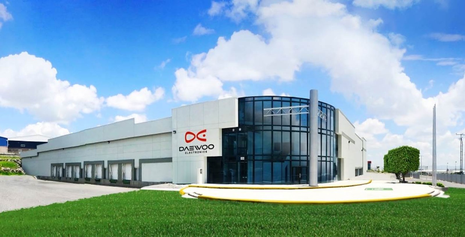 Daewoo — Nave industrial y oficinas