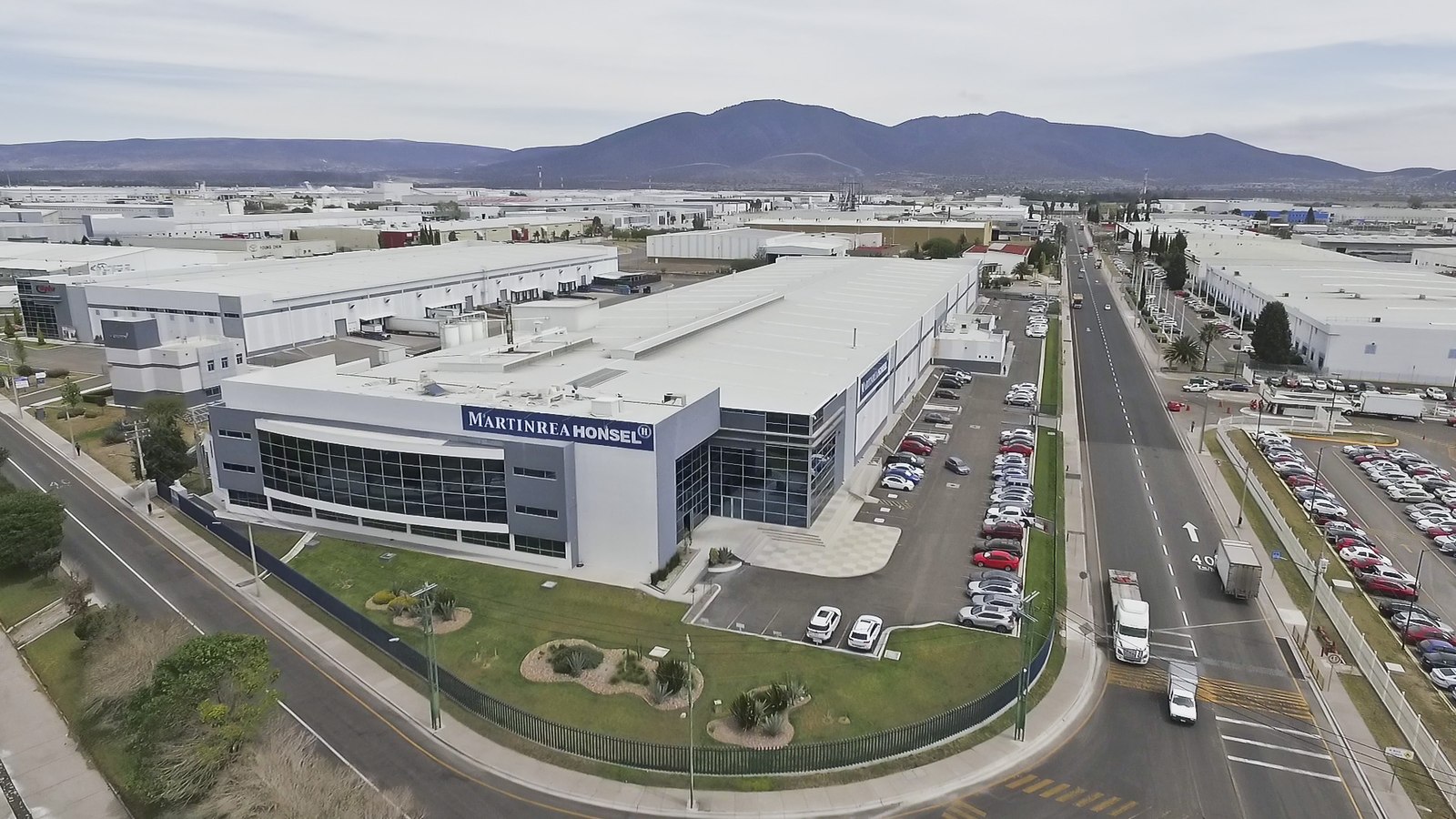 Martinrea Honsel — Oficinas corporativas y almacén (Parque Industrial Querétaro, Querétaro) 2