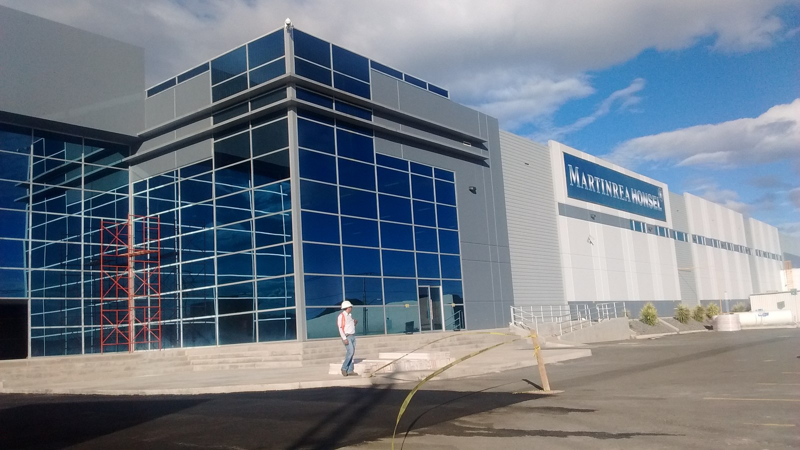 Martinrea Honsel — Oficinas corporativas y almacén (Parque Industrial Querétaro, Querétaro) 3