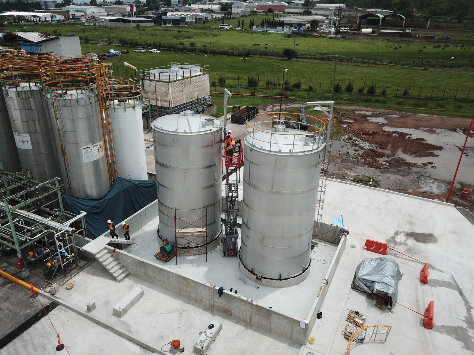 Polynt — Modificación de altura en edificio industrial